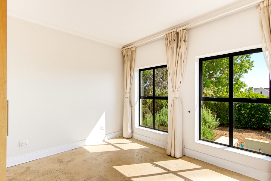 4 Bedroom Property for Sale in Croydon Vineyard Estate Western Cape